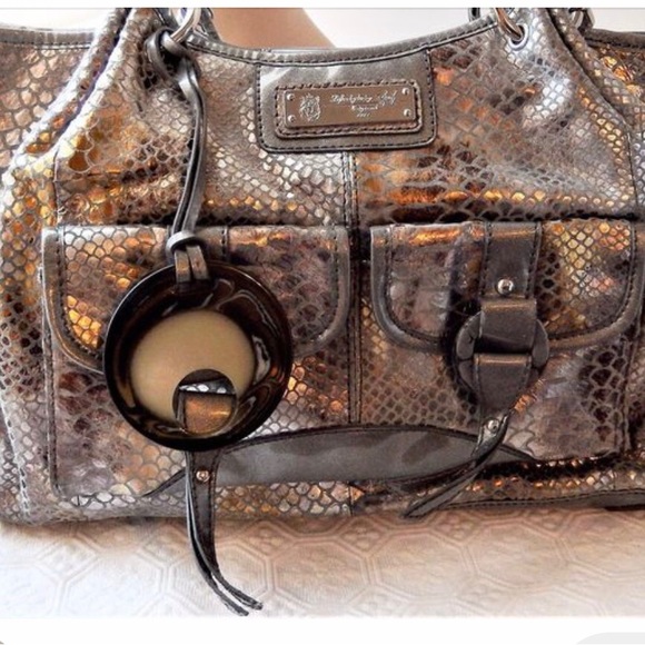 Sharif genuine leather 😍 - Picture 2 of 16